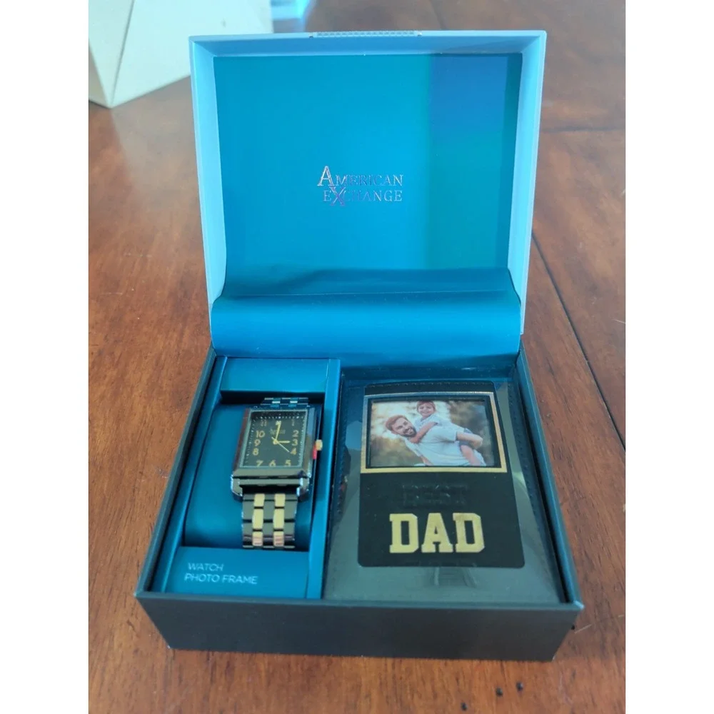 American Exchange Mens Two-Tone Metal Watch & Frame Gift Set M0011B-42-G50